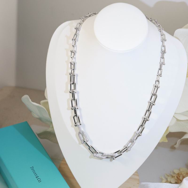 Tiffany necklace 06yxh05